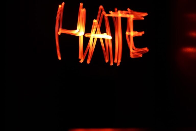 Hate Using Heat on Hair? Try These Heatless Curl Methods